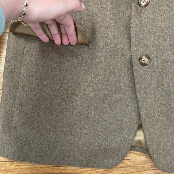 Camel Hair Sports Jacket - Picture 12 of 13